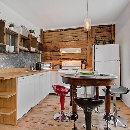 Les Appartements Du 790 Квебек Екстериор снимка