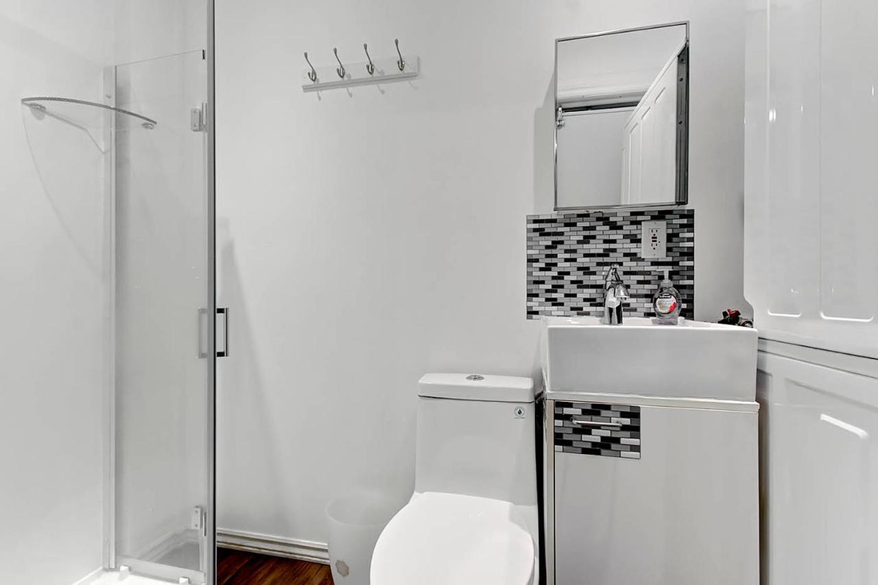 Les Appartements Du 790 Квебек Екстериор снимка