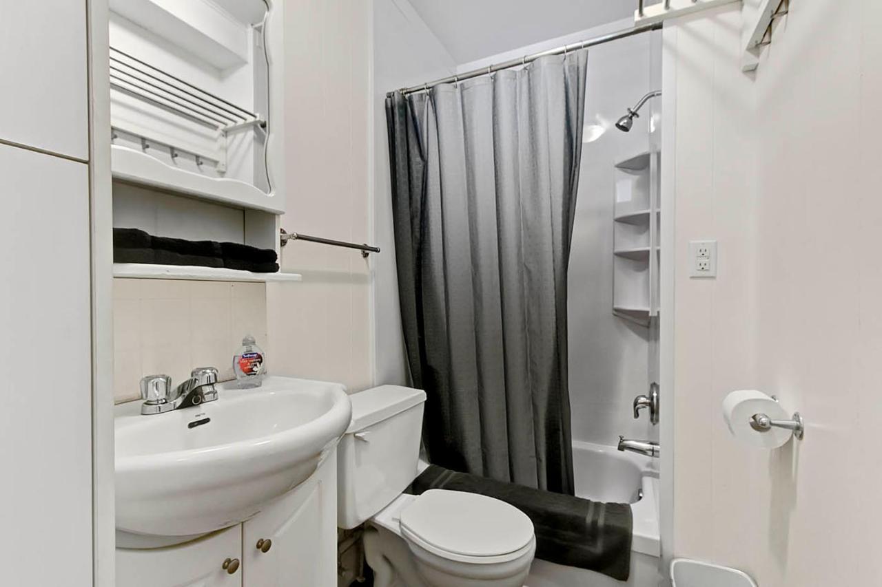 Les Appartements Du 790 Квебек Екстериор снимка